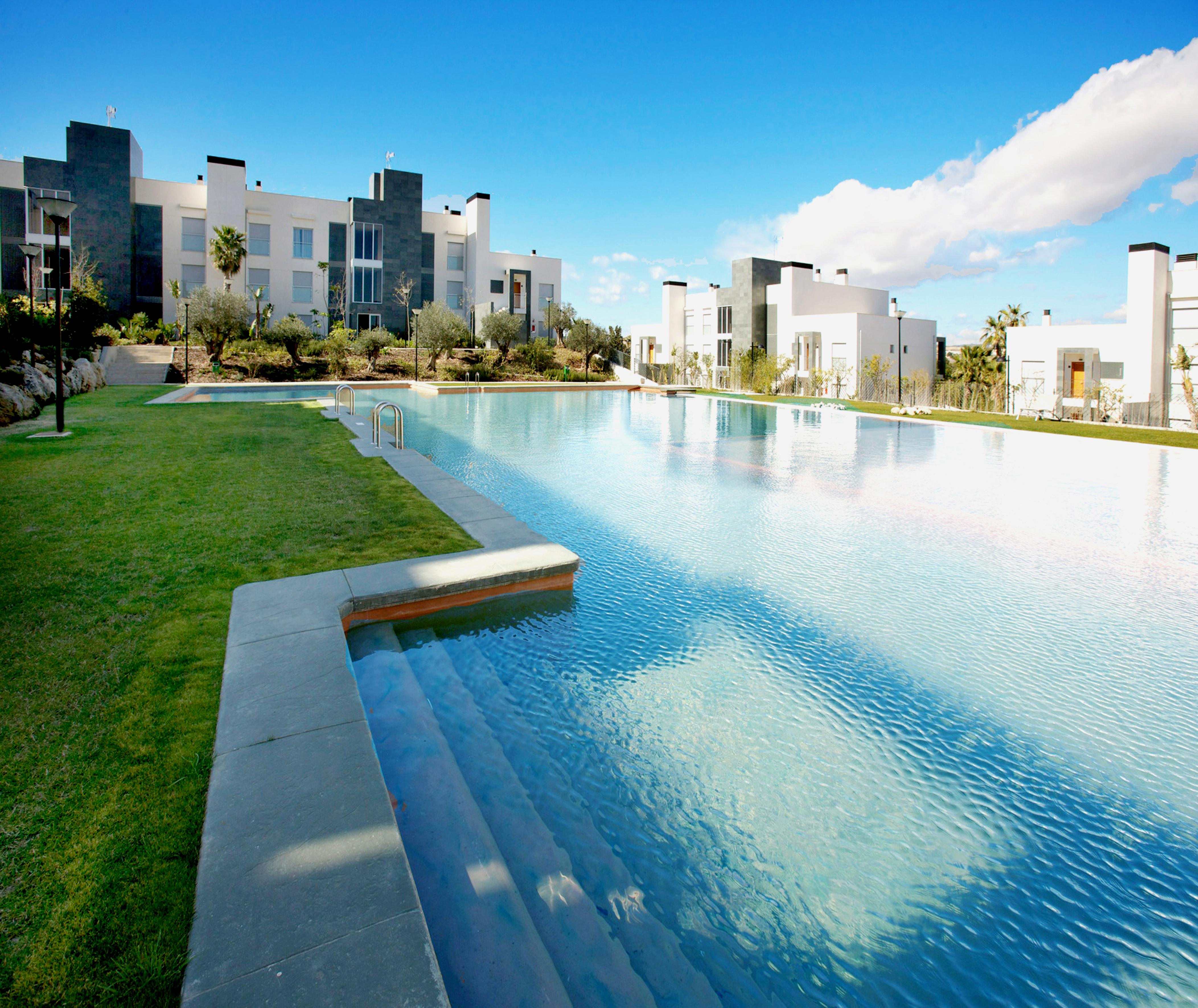El Plantio Golf Resort Alicante Konforlar fotoğraf