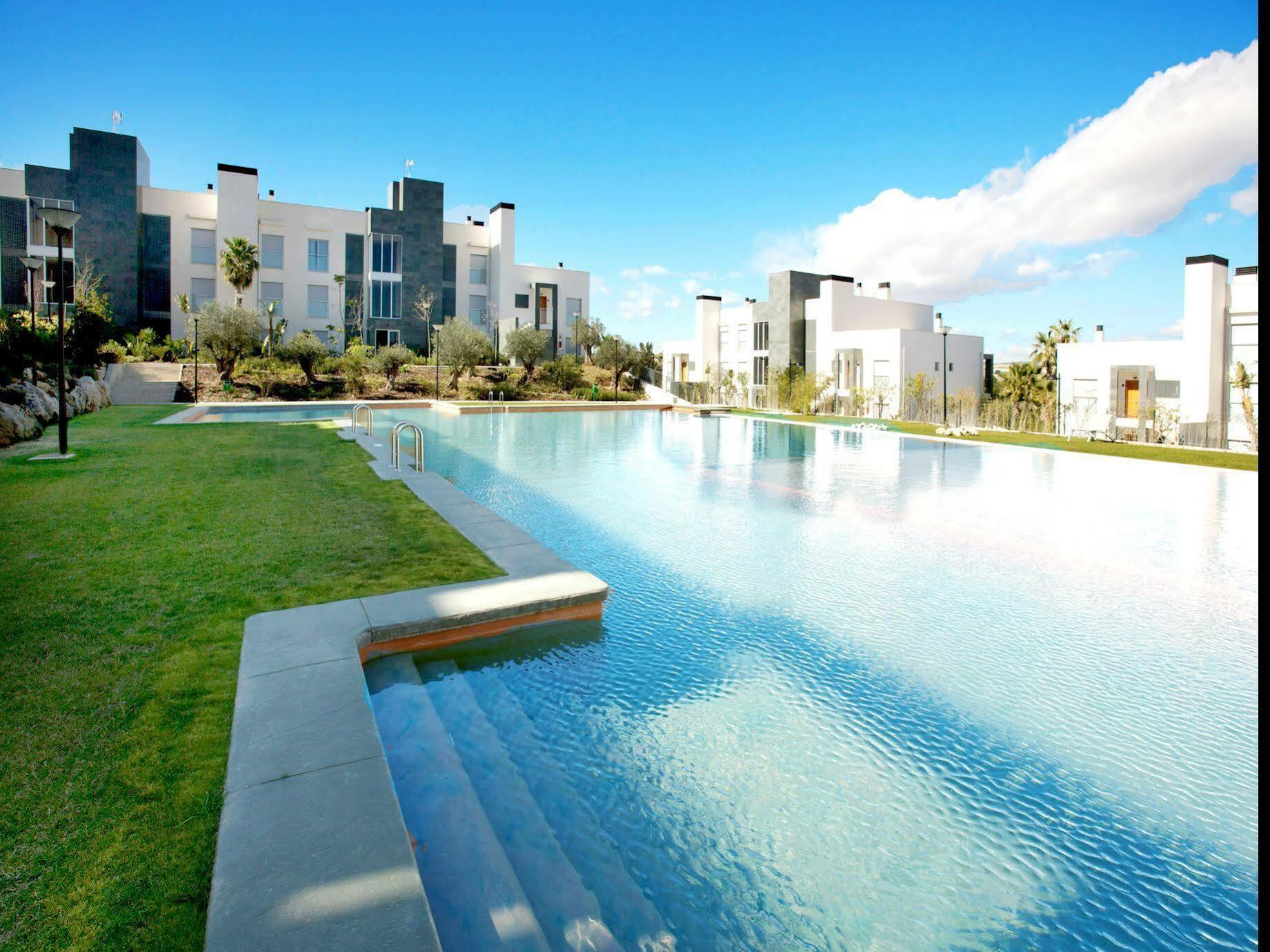 El Plantio Golf Resort Alicante Dış mekan fotoğraf